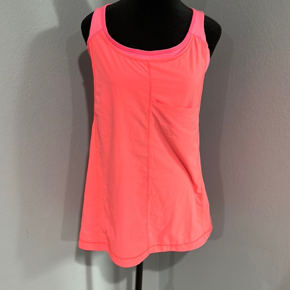 Lululemon tank pink